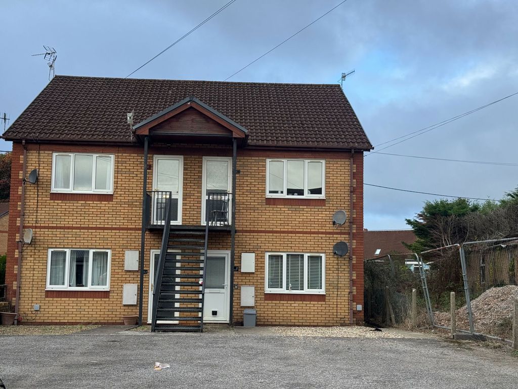 Property photo 1 of 5