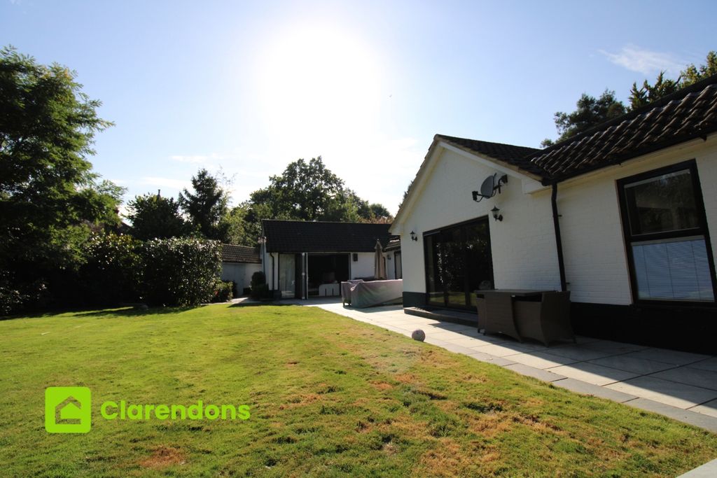 Additional image 42 of 5 bed detached bungalow for saleStation Road, Lingfield, Surrey RH7