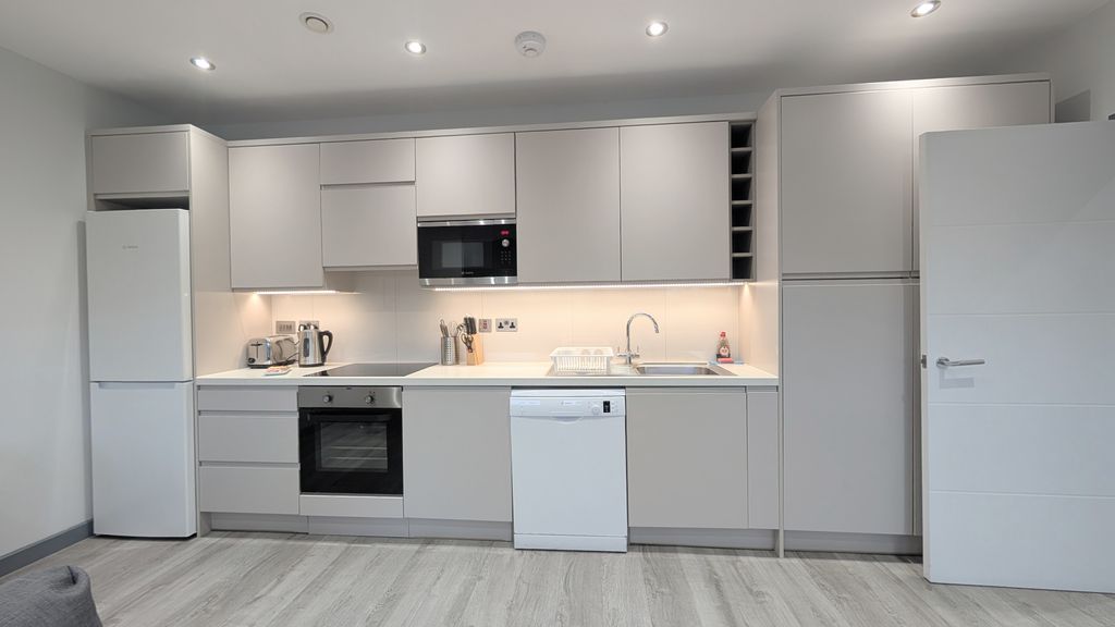 Property photo 3 of 6 Image