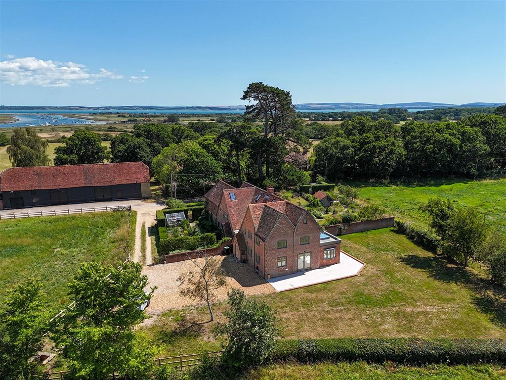 Property photo 1 of 17 Dji_20250708142445_0792_D.Jpg