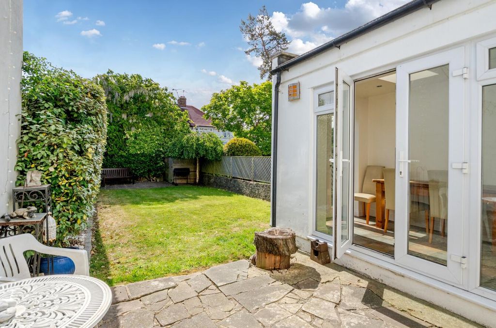 Property photo 2 of 20 3-681B216d5B56F-1288229-Arw-3.Jpg
