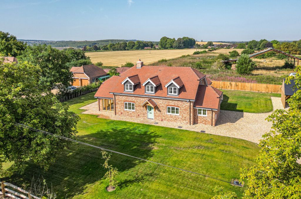 Property photo 1 of 25 -689B0904Da757-13...