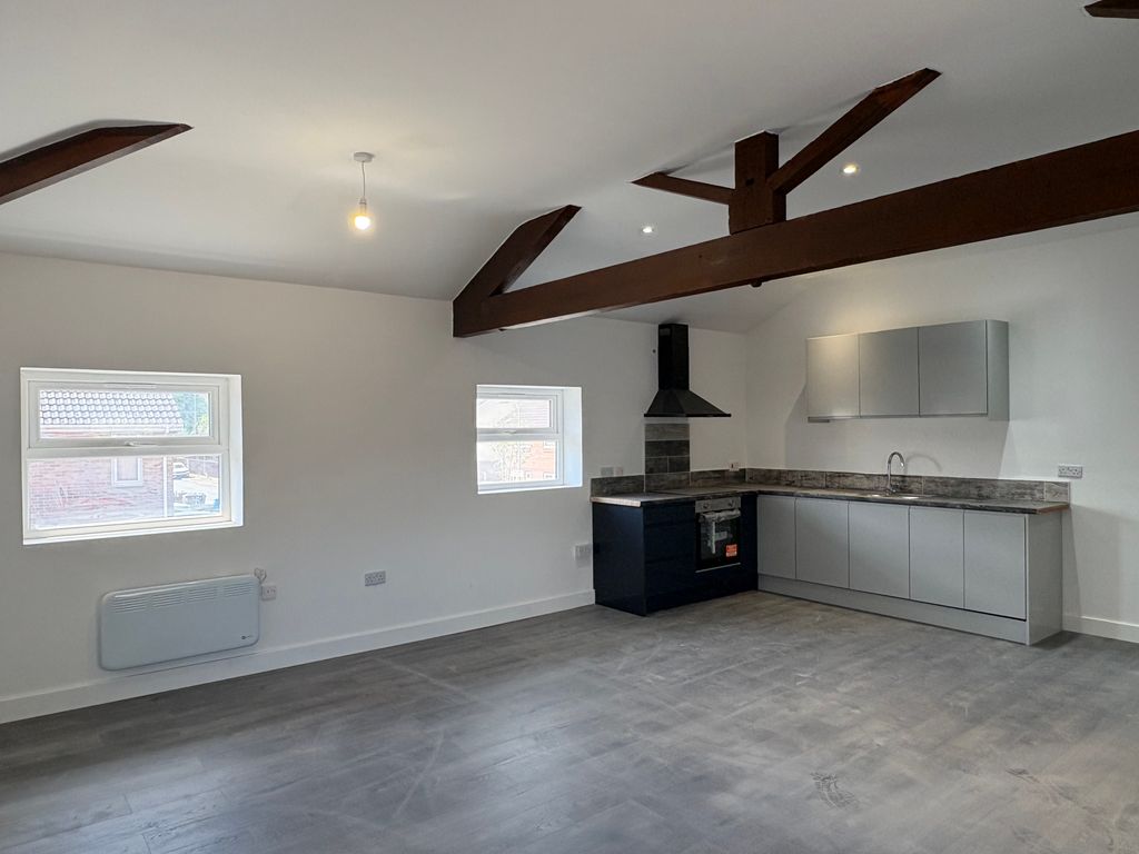 Property photo 1 of 7 Kitchen