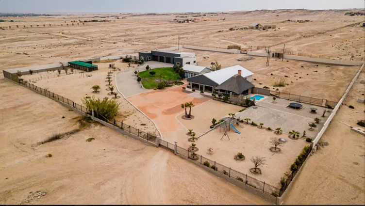 Property photo 1 of 36