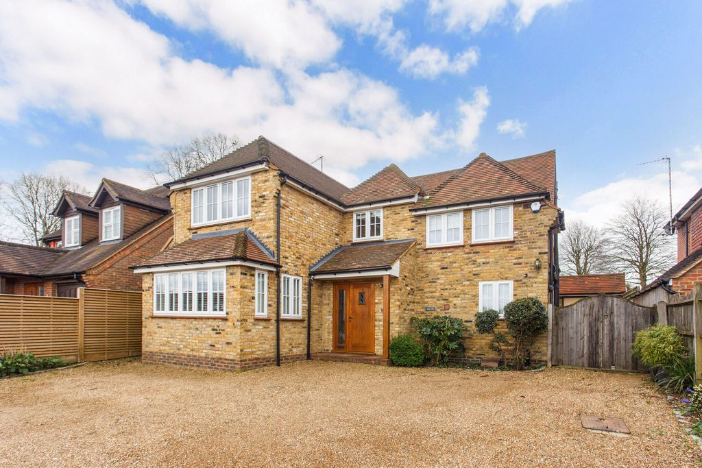 Property photo 1 of 15