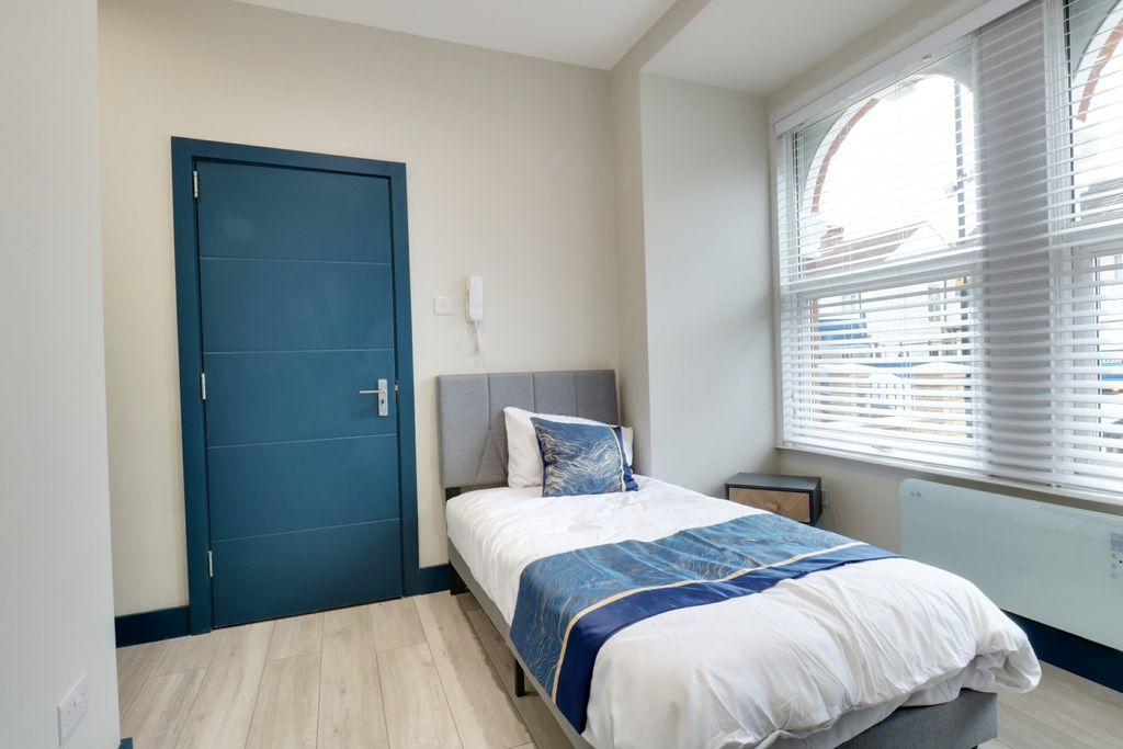 Property photo 1 of 14 4687510