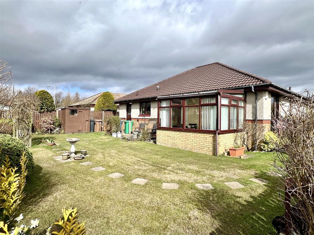 Property photo 2 of 27 Player Drive, Kingseat