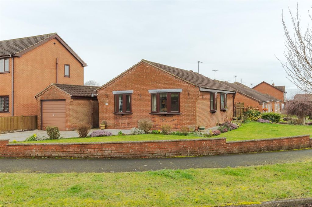 Property photo 1 of 14 Main