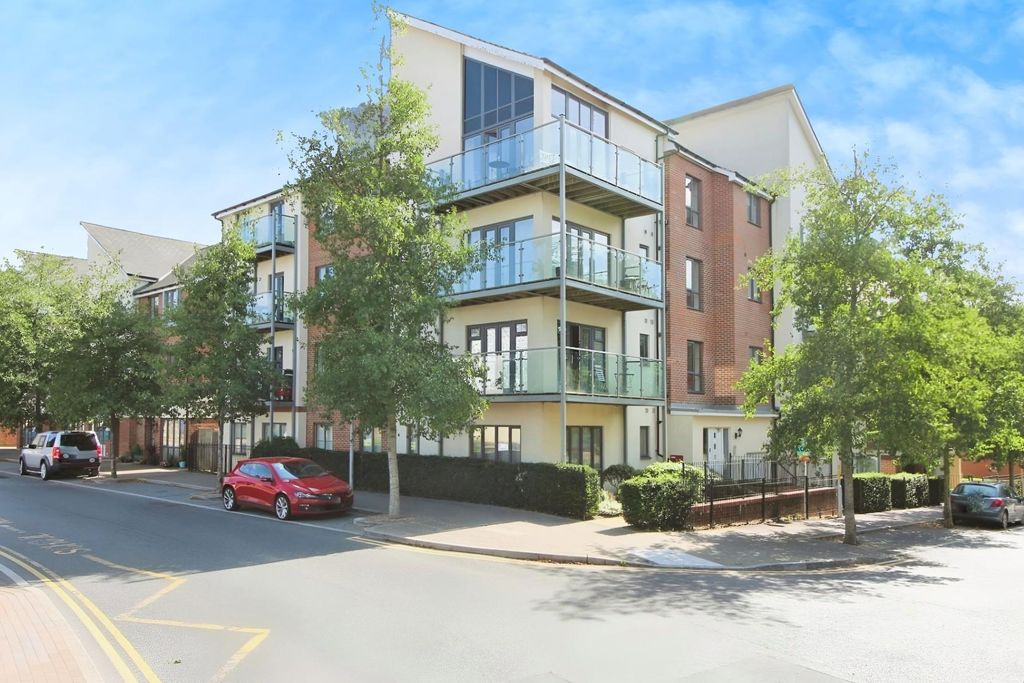 Property photo 1 of 15