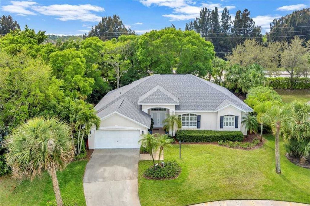 Property photo 1 of 31