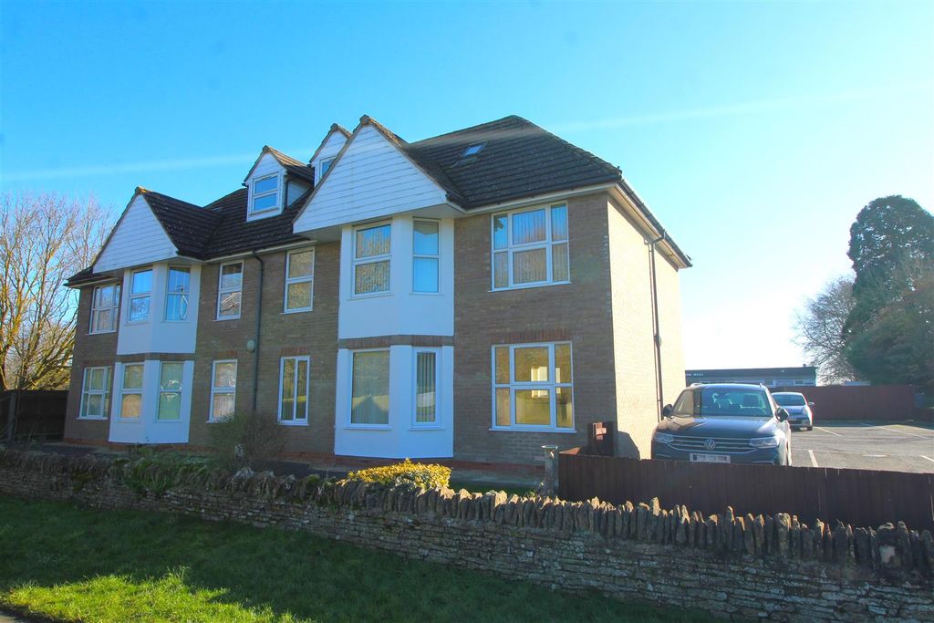 Property photo 1 of 9 Front 1.Jpg