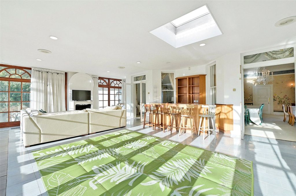 Property photo 2 of 22 Picture No. 44