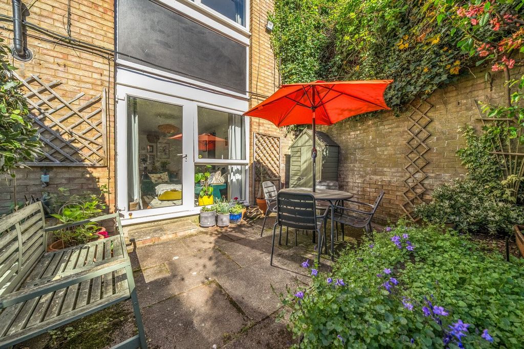 Property photo 3 of 24 Picture No. 03