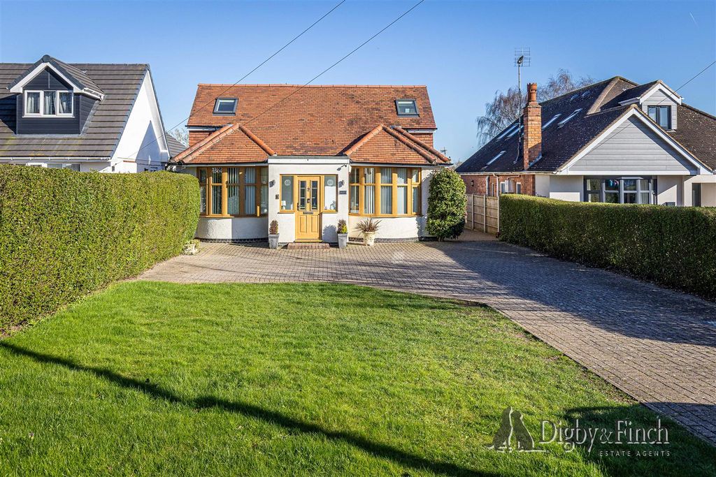 Tollerton Lane, Tollerton, Nottingham NG12, 3 bed detached house for