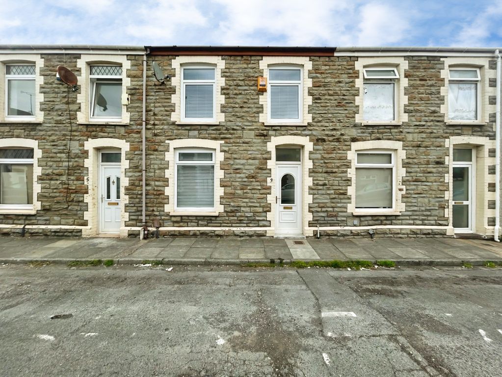 Property photo 1 of 13
