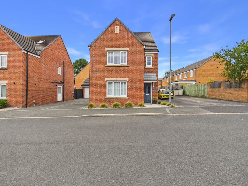 Property photo 1 of 27 Cam02637G0-Pr0051-Still043 (1).Jpg