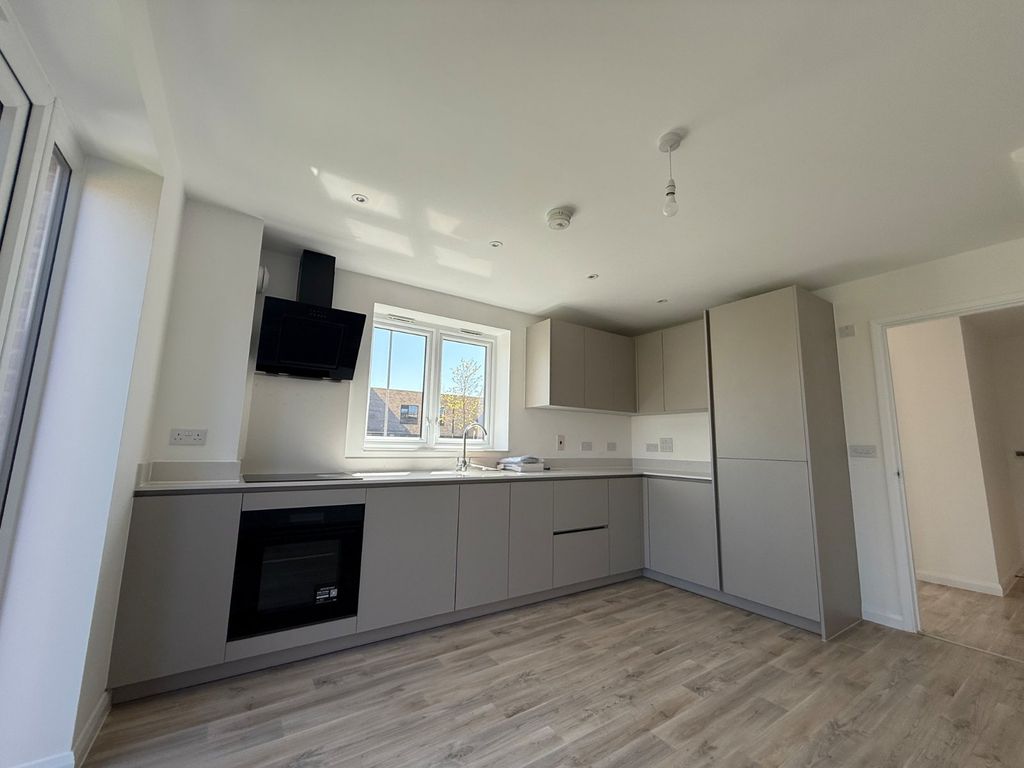 Property photo 2 of 11 Picture No. 02