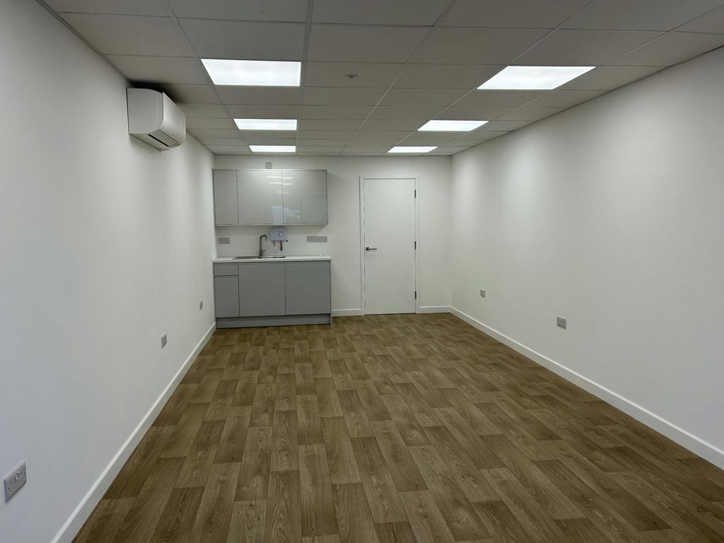 Property photo 3 of 5 Img_0852.Jpg