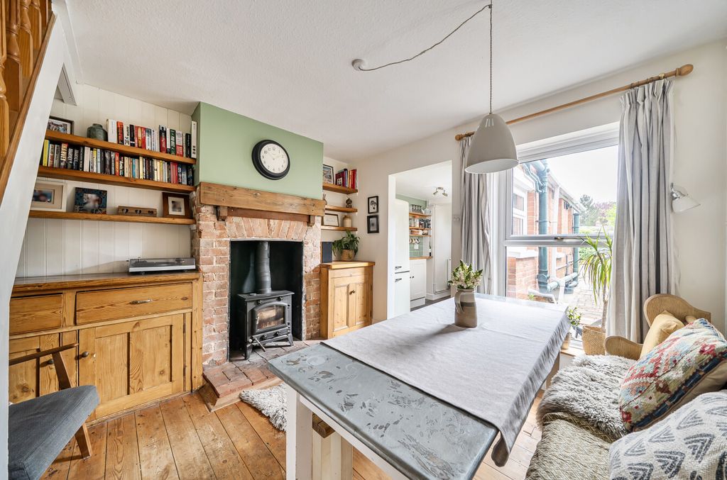 Property photo 2 of 12 1450076-13-69E7A1...