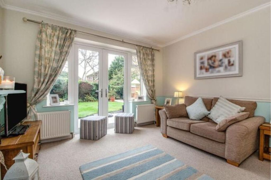 Property photo 2 of 15