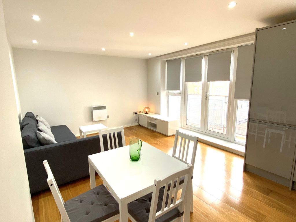 Property photo 2 of 11