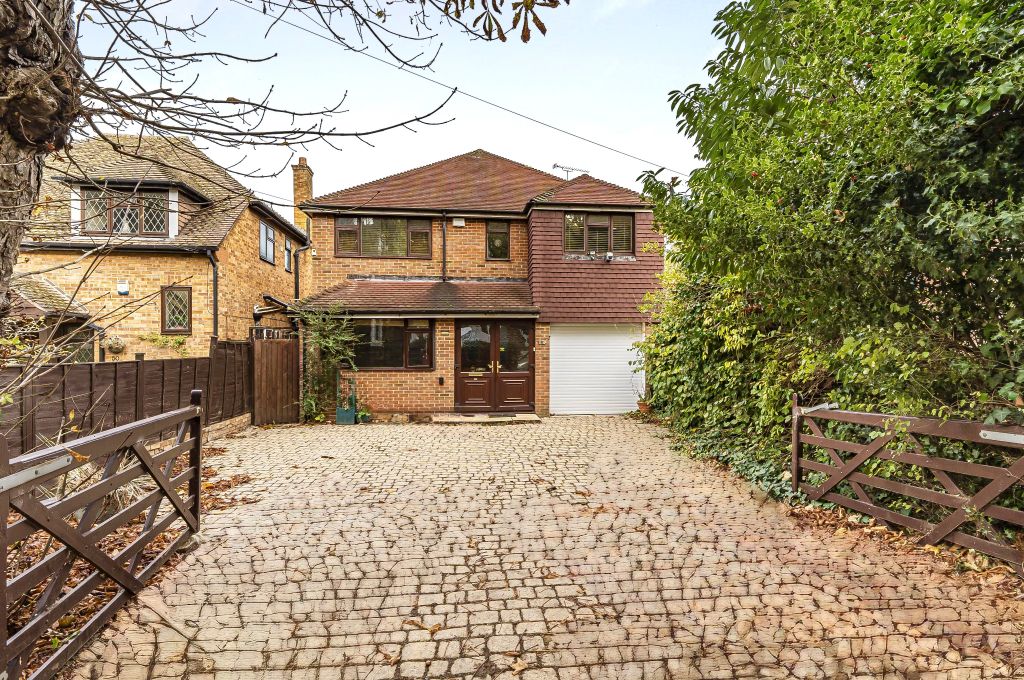 Property photo 1 of 15