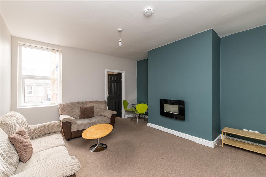 Property photo 2 of 12 Edit-9016.Jpg