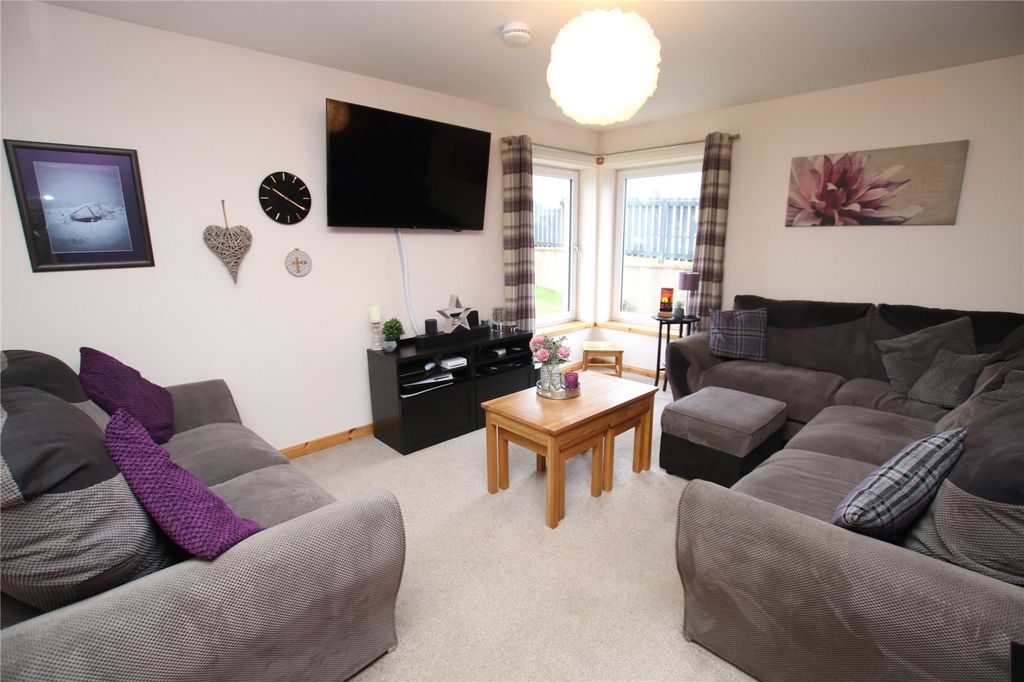 Property photo 2 of 15 Living Room