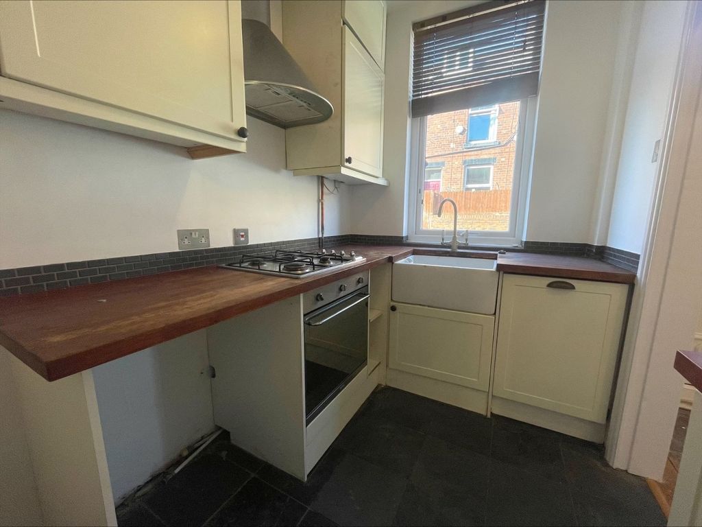 Property photo 3 of 16 Picture No. 06