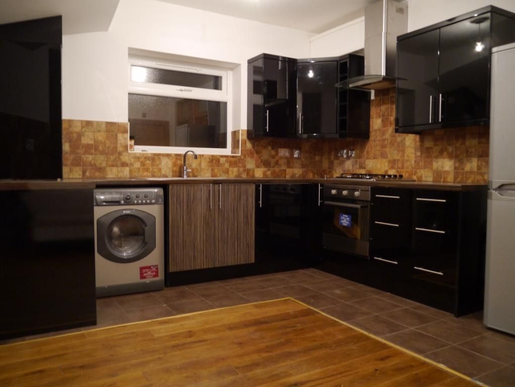 Property photo 2 of 4