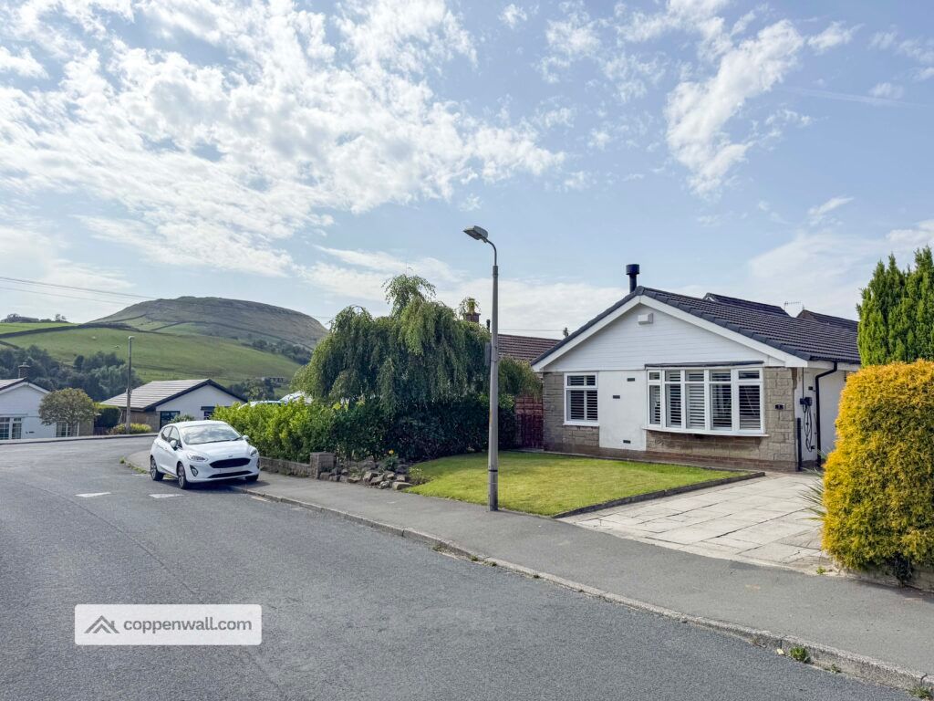 Property photo 1 of 30