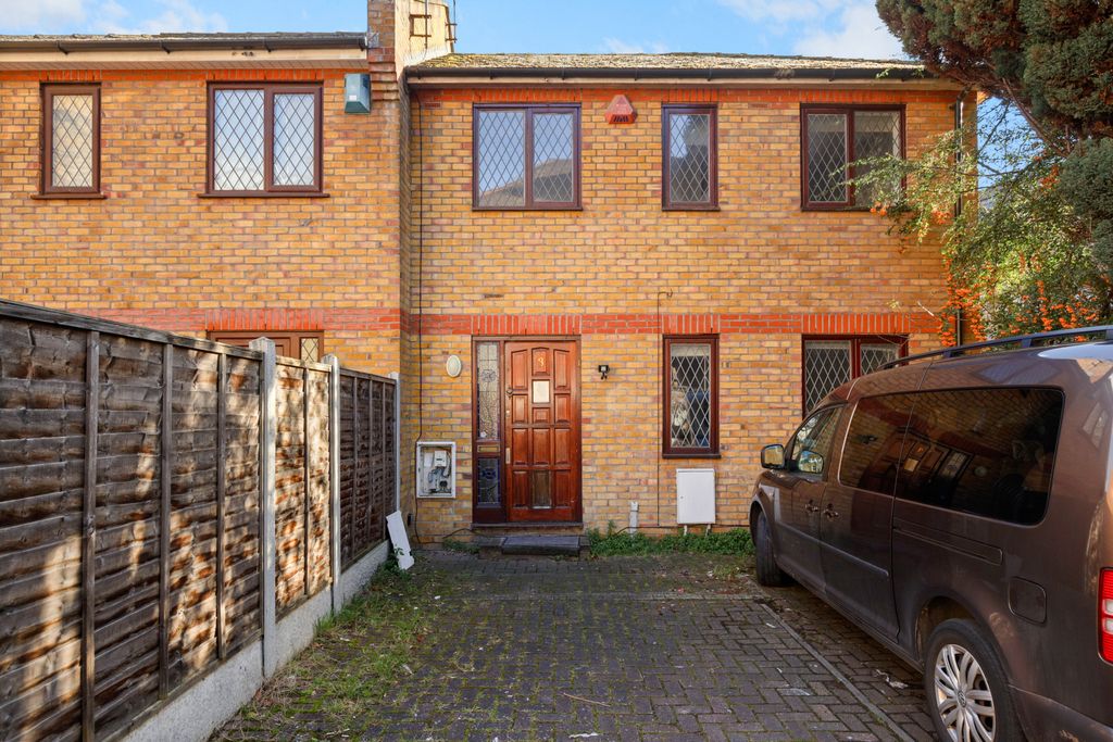 Property photo 1 of 12 Picture No. 01