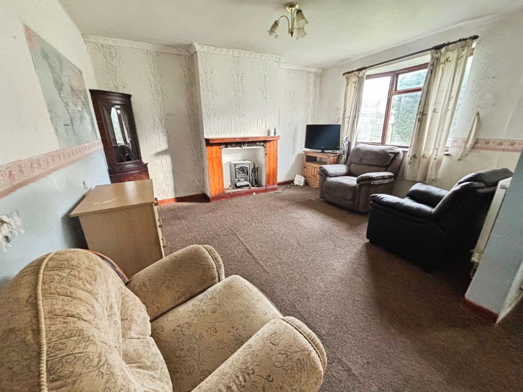 Property photo 2 of 14 Pbox-Img.Jpeg