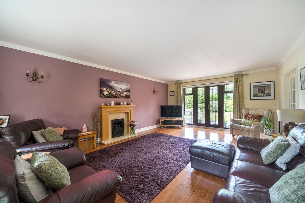 Property photo 2 of 50 1347001-17-68B845...