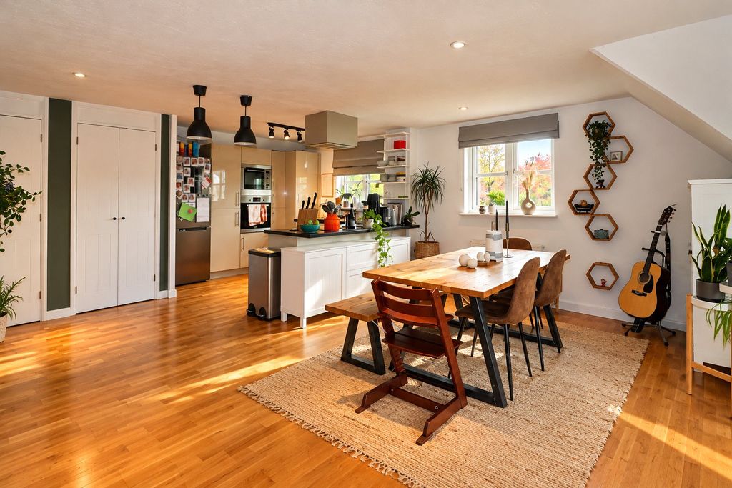Property photo 2 of 12 Picture No. 02