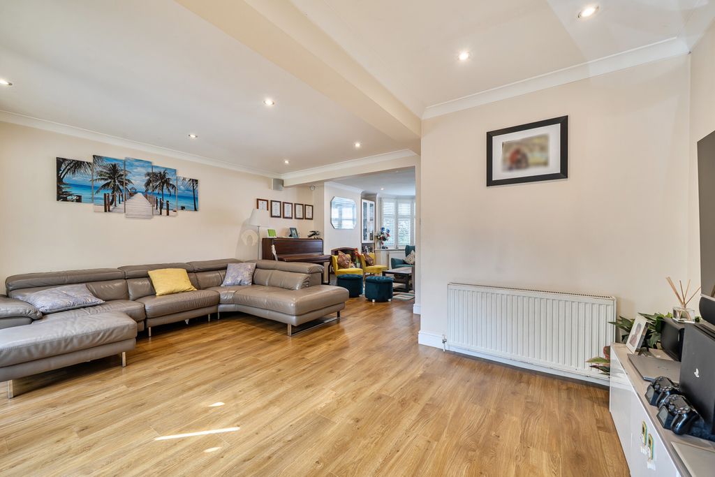 Property photo 3 of 23 1450871-4-69F0F61...