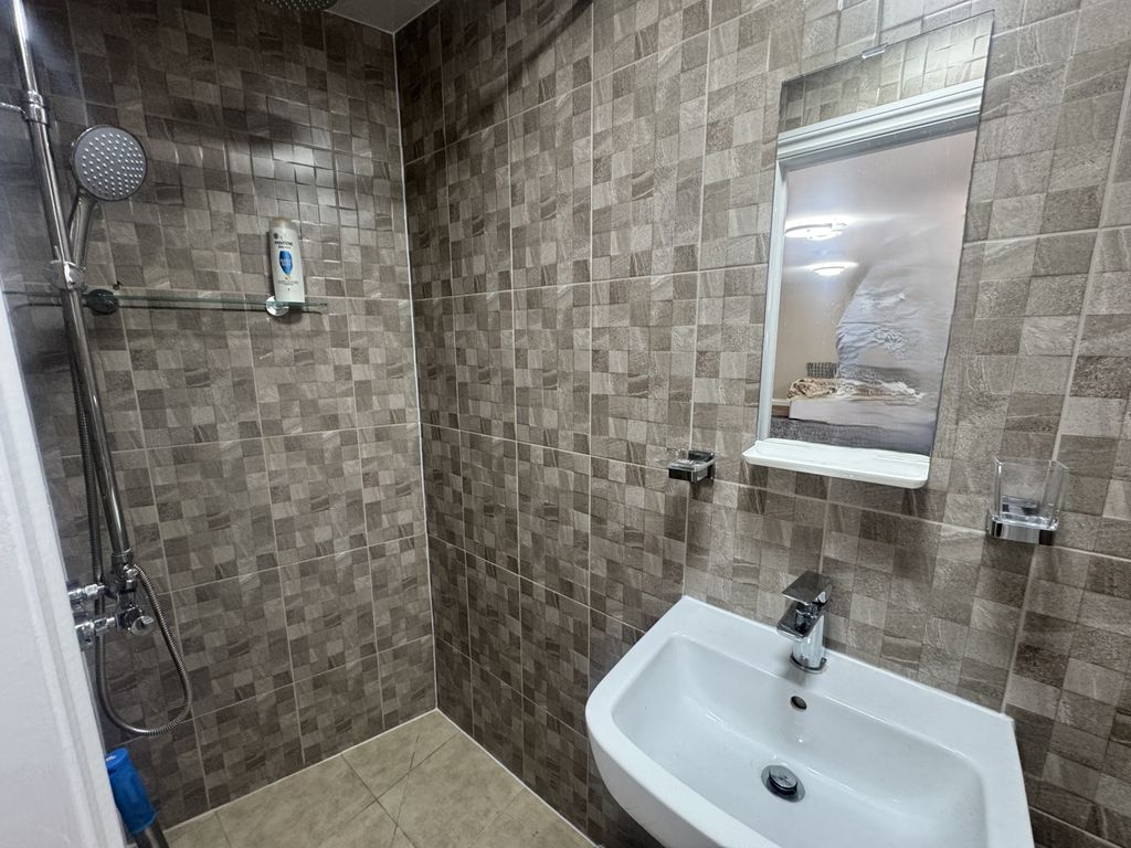 Property photo 3 of 3 Gallery