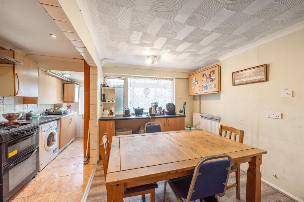 Property photo 3 of 20 Dining Area