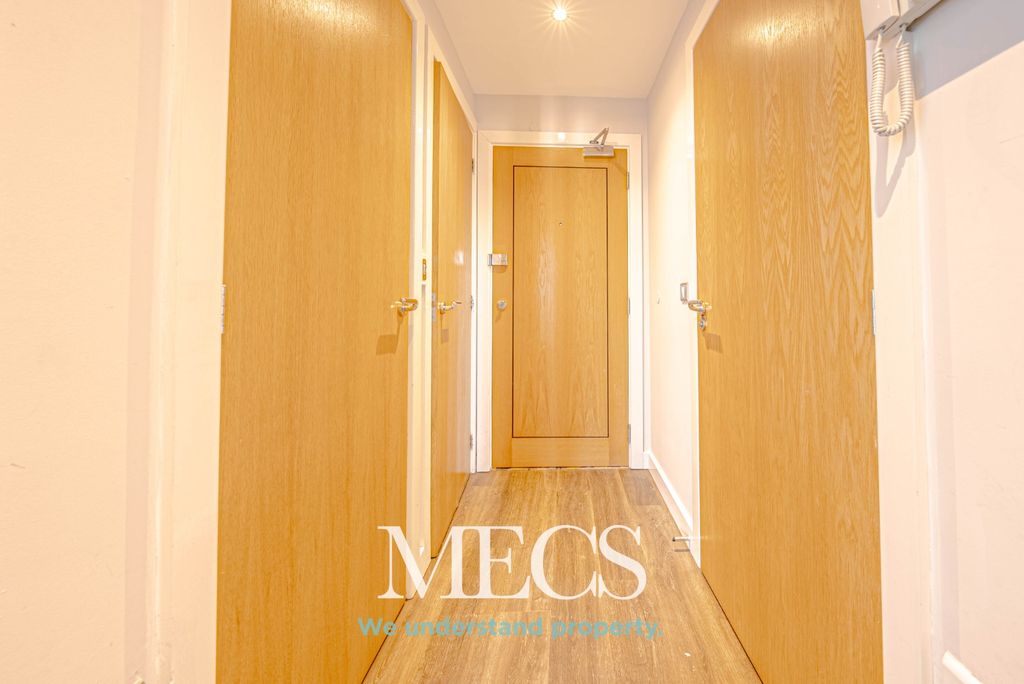 Property photo 3 of 11 3760505