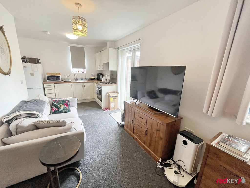 Property photo 2 of 7 Kitchen And Lounge