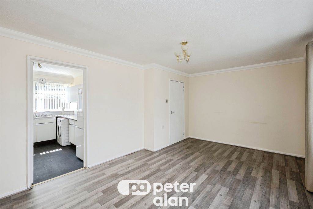 Additional image 4 of 2 bed flat for saleGnoll View, Neath SA11