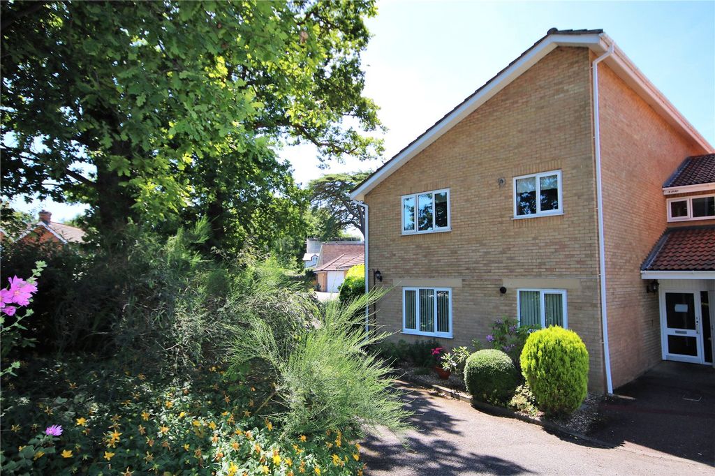 Property photo 2 of 8 Picture No. 09