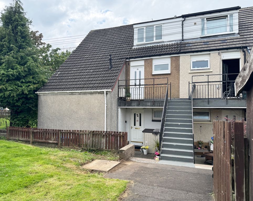 Property photo 1 of 17 External