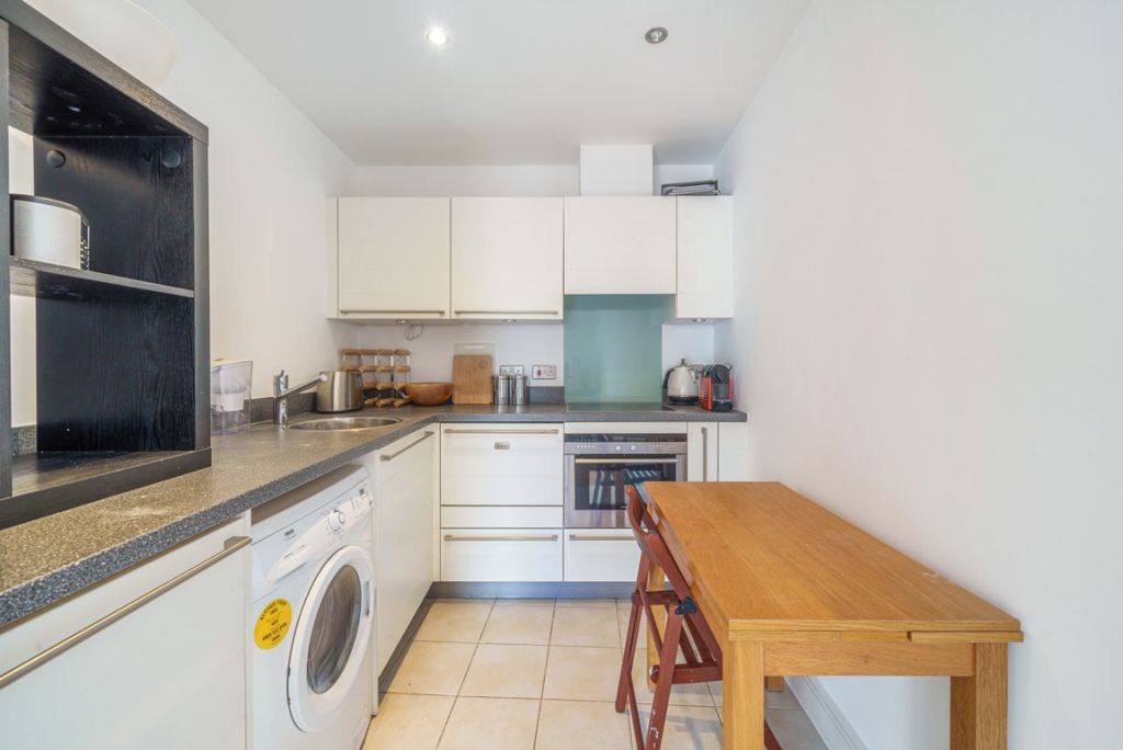 Property photo 3 of 7 953815 (3)