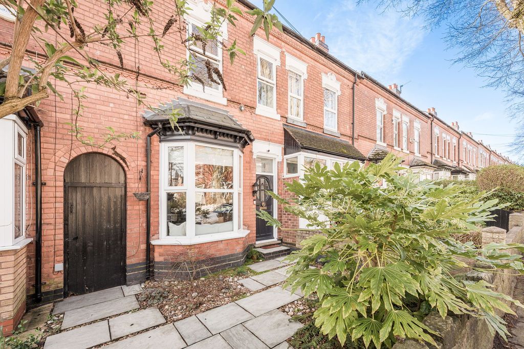 Property photo 1 of 46