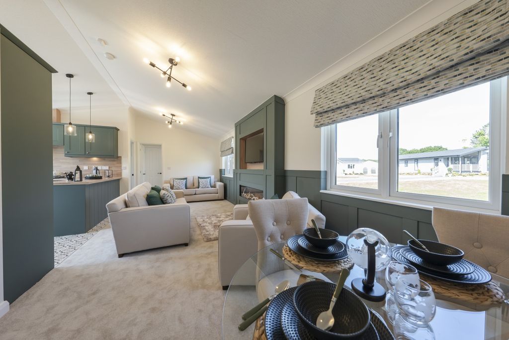 Property photo 2 of 14 Dining Living