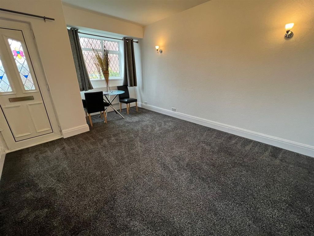 Property photo 2 of 5 Afff5Ac8-5Ae5-4Ea3-8Bfe-12d71Faa5Def.Jpg