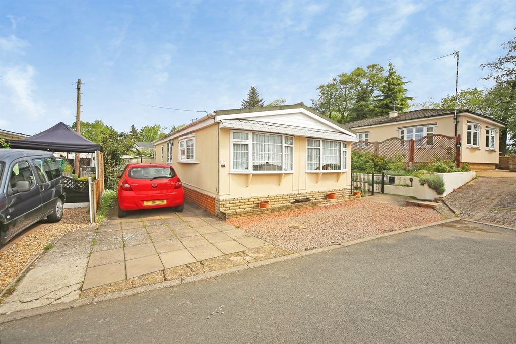 Property photo 1 of 19