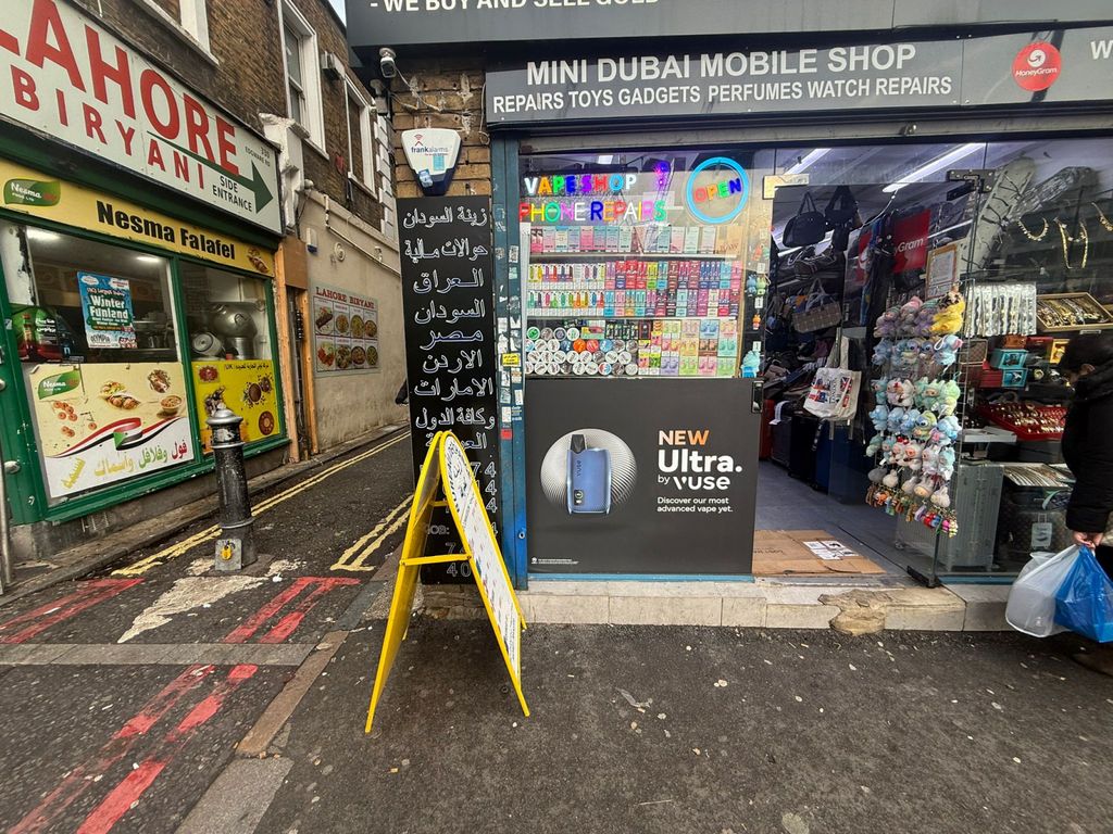 Property photo 1 of 2 Amazing Vape Shop In Edgware Road