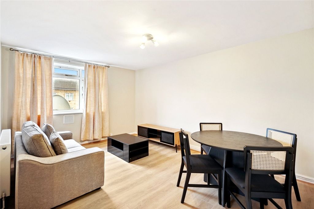 Property photo 1 of 12 Picture No. 04